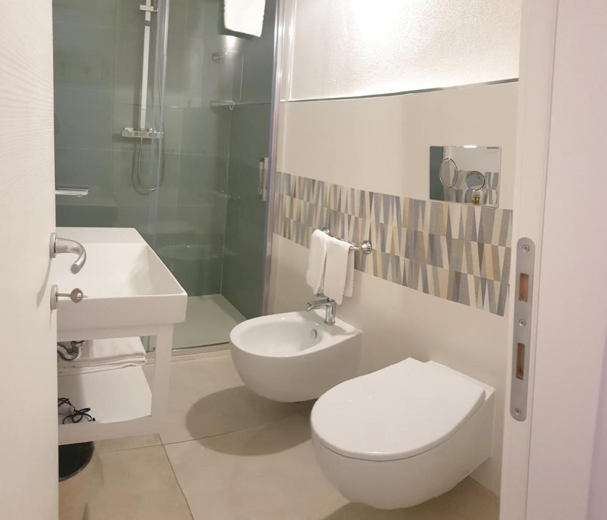 Hotel La Palma San Teodoro  Zewnętrze zdjęcie
